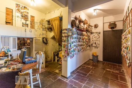 Casa para alugar com 850m², 4 quartos e 6 vagas Casa para alugar com 850m², 4 quartos e 6 vagasÁrea de serviço