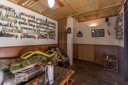 Casa para alugar com 850m², 4 quartos e 6 vagas Casa para alugar com 850m², 4 quartos e 6 vagasSala 4