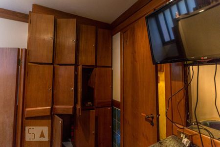 Casa para alugar com 850m², 4 quartos e 6 vagas Casa para alugar com 850m², 4 quartos e 6 vagasBanheira de hidromassagem