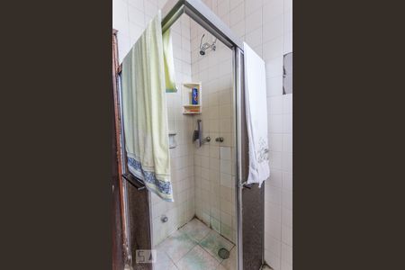 Casa para alugar com 850m², 4 quartos e 6 vagas Casa para alugar com 850m², 4 quartos e 6 vagasBanheiro de serviço