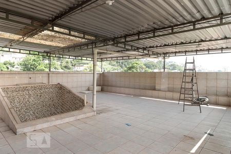 Apartamento à venda com 180m², 2 quartos e 2 vagasTerraço