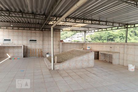 Apartamento à venda com 180m², 2 quartos e 2 vagasTerraço