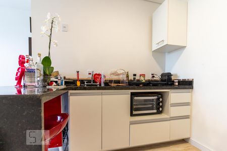 Cozinha de kitnet/studio para alugar com 1 quarto, 27m² em Bethaville I, Barueri