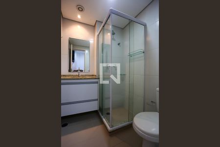 Studio para alugar com 32m², 1 quarto e 1 vaga Studio para alugar com 32m², 1 quarto e 1 vagaBanheiro