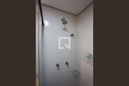 Studio para alugar com 32m², 1 quarto e 1 vaga Studio para alugar com 32m², 1 quarto e 1 vagaBanheiro