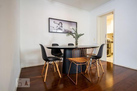Sala de jantar de apartamento para alugar com 2 quartos, 103m² em Pinheiros, São Paulo