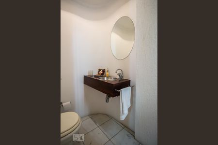 Lavabo de apartamento para alugar com 2 quartos, 103m² em Pinheiros, São Paulo