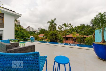 Casa à venda com 500m², 3 quartos e 4 vagas Casa à venda com 500m², 3 quartos e 4 vagasVaranda Sala