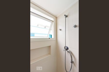 Casa à venda com 500m², 3 quartos e 4 vagas Casa à venda com 500m², 3 quartos e 4 vagasBanheiro 2 Suíte 2