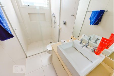 Casa à venda com 500m², 3 quartos e 4 vagas Casa à venda com 500m², 3 quartos e 4 vagasBanheiro 2 Suíte 2