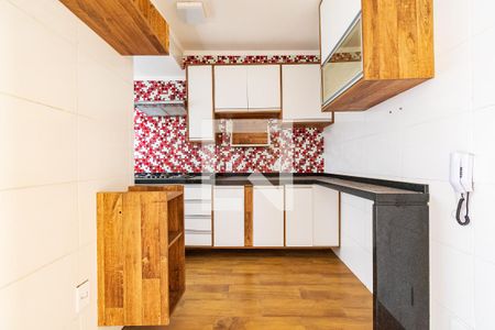 Casa de condomínio à venda com 77m², 2 quartos e 2 vagasCozinha