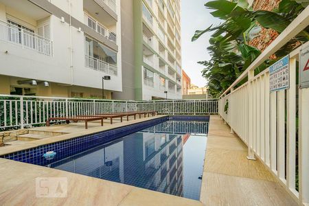 Apartamento à venda com 32m², 1 quarto e sem vaga Apartamento à venda com 32m², 1 quarto e sem vagaPiscina