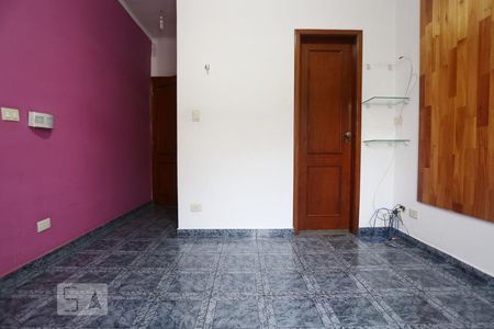 Casa para alugar com 245m², 3 quartos e 2 vagasSuíte