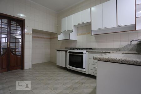 Casa para alugar com 245m², 3 quartos e 2 vagasCozinha