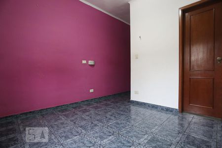 Casa para alugar com 245m², 3 quartos e 2 vagasSuíte