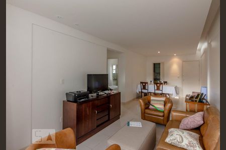 Sala de Estar de apartamento para alugar com 2 quartos, 84m² em Santo Antônio, Belo Horizonte