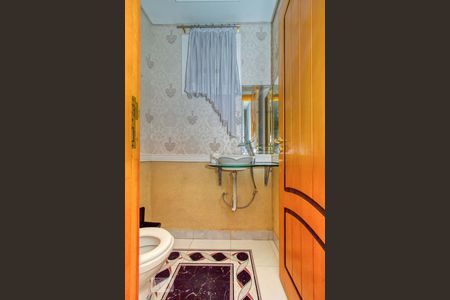 Lavabo de casa para alugar com 3 quartos, 250m² em São Lourenço, Curitiba