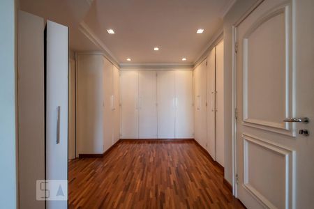 Apartamento para alugar com 450m², 4 quartos e 4 vagasSuíte 1