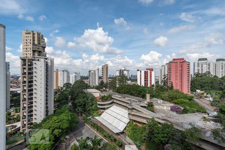 Apartamento para alugar com 450m², 4 quartos e 4 vagasVista da suíte 2