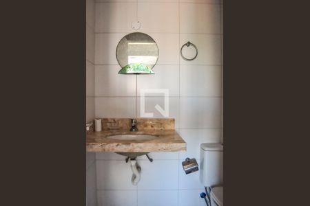 Banheiro suite de apartamento para alugar com 2 quartos, 62m² em Tristeza, Porto Alegre