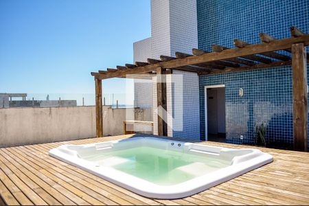 Área comum - piscina de apartamento para alugar com 2 quartos, 62m² em Tristeza, Porto Alegre