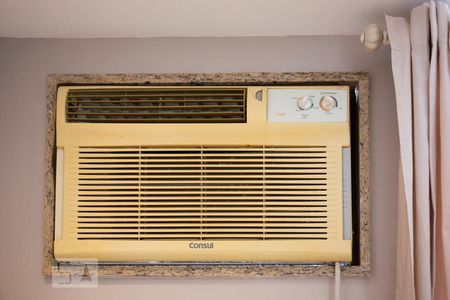 Sala de apartamento para alugar com 3 quartos, 130m² em Barra da Tijuca, Rio de Janeiro