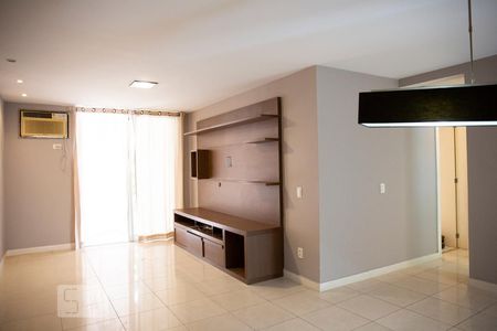 Apartamento para alugar com 3 quartos, 130m² em Barra da Tijuca, Rio de Janeiro