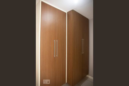 Apartamento para alugar com 130m², 3 quartos e 2 vagasQuarto de Serviço