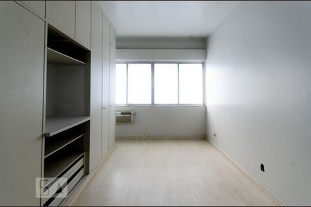 Apartamento para alugar com 124m², 3 quartos e 1 vagaSuite