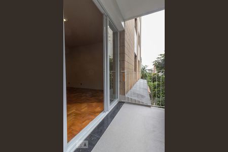 Varanda de apartamento para alugar com 2 quartos, 106m² em Cerqueira César, São Paulo