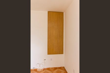 Casa à venda com 300m², 2 quartos e 1 vagaArmário Quarto 2 