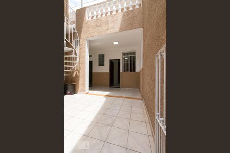 Casa à venda com 300m², 2 quartos e 1 vagaArea de Serviço e Externa 