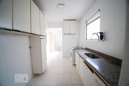 Apartamento à venda com 72m², 2 quartos e sem vagaCozinha