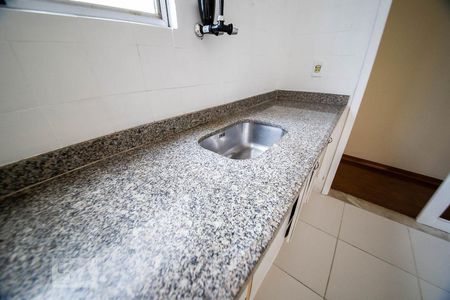 Apartamento à venda com 72m², 2 quartos e sem vagaCozinha