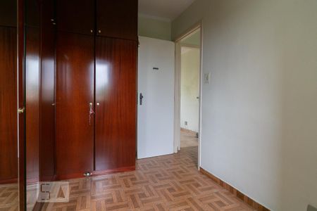 Quarto 2 de apartamento para alugar com 2 quartos, 57m² em Vila Monumento, São Paulo