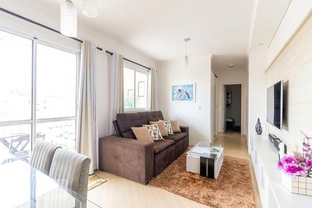 Sala de apartamento para alugar com 3 quartos, 80m² em Capão Raso, Curitiba