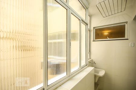 Apartamento à venda com 79m², 2 quartos e sem vagaÁrea de Serviço