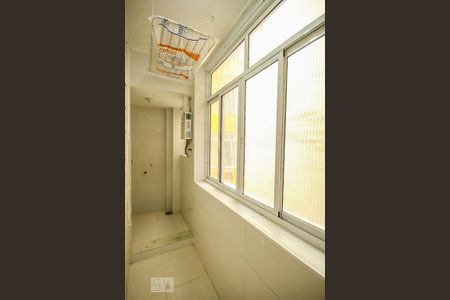 Apartamento à venda com 79m², 2 quartos e sem vagaÁrea de Serviço