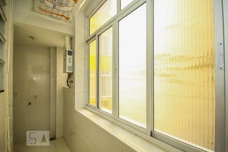 Apartamento à venda com 79m², 2 quartos e sem vagaÁrea de Serviço