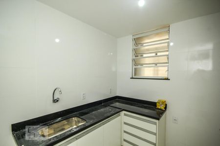 Apartamento à venda com 79m², 2 quartos e sem vagaCozinha