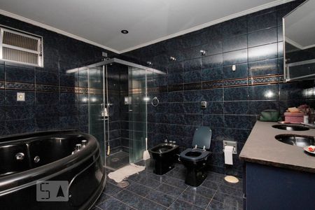 Apartamento para alugar com 266m², 3 quartos e 1 vagaBanheiro da Suíte 1