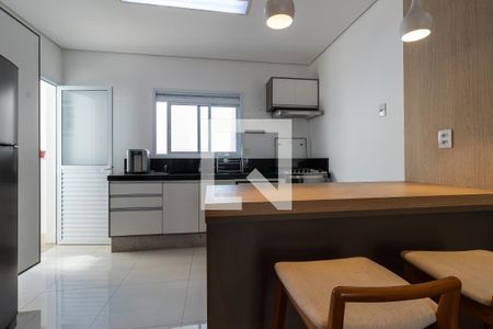 Cozinha de apartamento para alugar com 2 quartos, 95m² em Paraíso, São Paulo