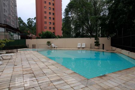 Apartamento à venda com 68m², 2 quartos e 2 vagasPiscina