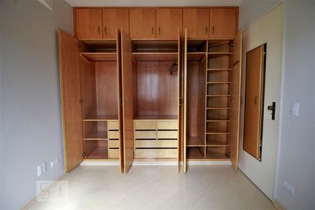 Apartamento à venda com 68m², 2 quartos e 2 vagasQuarto 1