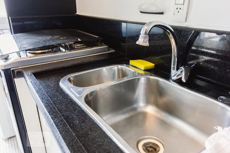 Cozinha Pia de apartamento à venda com 1 quarto, 50m² em Vila Pompéia, São Paulo