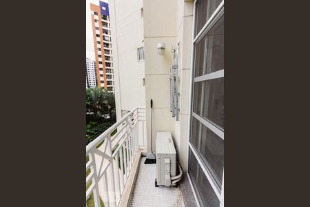 Varanda de apartamento à venda com 1 quarto, 50m² em Vila Pompéia, São Paulo