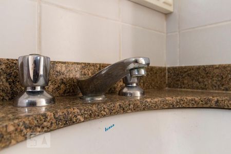 Apartamento à venda com 78m², 3 quartos e 1 vagaBanheiro social