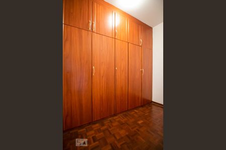 Apartamento para alugar com 125m², 3 quartos e 2 vagasQuarto serviço