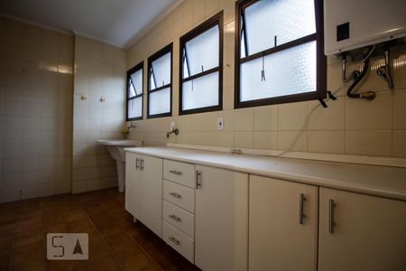 Apartamento para alugar com 125m², 3 quartos e 2 vagasLavanderia