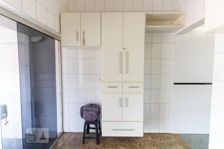 Casa à venda com 260m², 3 quartos e 2 vagasCozinha